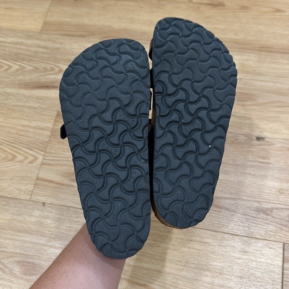 Birkenstock Black Leather Toe-Loop Sandal with Buckle Straps - Picture 6 of 8